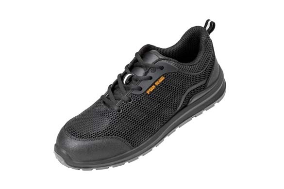 All-black safety trainer